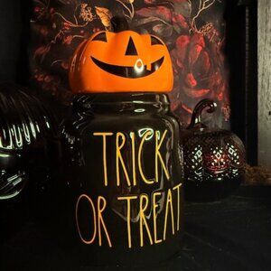 Rae Dunn Trick or Treat Halloween Orange Canister Pumpkin Lid NWT